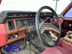 1985 FORD F150 LARIAT SUPERCAB 2WD