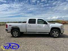 2011 CHEV SILVERADO 2500HD CREWCAB 4WD