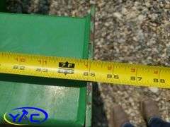 John Deere 640 Self Levelling Loader W/ Mounts