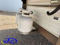 1995  CONQUEST  FIFTH WHEEL TRAILER