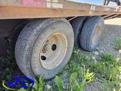 2011  FLATDECK H & H TRAILER