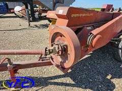 NEW HOLLAND 273 HAYLINER