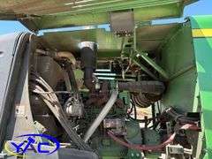 JOHN DEERE A400 SELF-PROPELLED SWATHER W/ 30' HONEY BEE HEADER