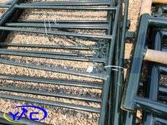 5- 9'6 Cattle/Horse Panel W/ Gate (BUYER MUST PAY 5X THE BID PRICE)