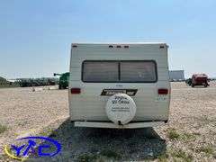 1983  TRAVELLAIRE  FIFTH WHEEL CAMPER