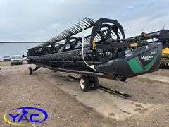 2021 FD140 DKD FLEX DRAPER HEADER