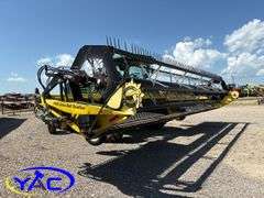 JOHN DEERE A400 SELF-PROPELLED SWATHER W/ 30' HONEY BEE HEADER