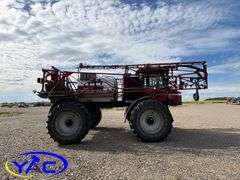 2004 CASE SPX 3200 SELF-PROPELLED SPRAYER
