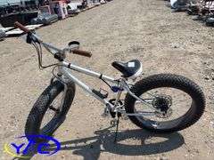 Schwinn Fat Bike Silver