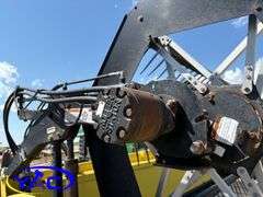 JOHN DEERE A400 SELF-PROPELLED SWATHER W/ 30' HONEY BEE HEADER
