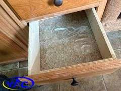 2010  DUTCHMEN V3667A  28GGS TRAVEL TRAILER