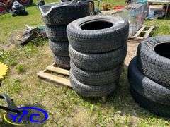 4- 235/75R15 Tires