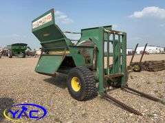 BALE KING BALE SHREDDER