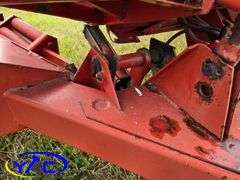 CaseIH 8230 PT Swather