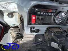 2004 CASE SPX 3200 SELF-PROPELLED SPRAYER