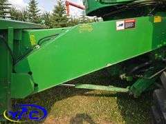 1994 JOHN DEERE 9600 SELF-PROPELLED COMBINE