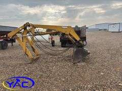 Ezee-On 100 Front End Loader W/ Bucket