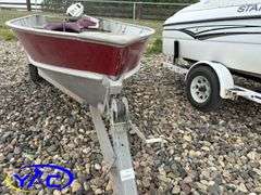 LUND 14' BOAT W/ TRAILER