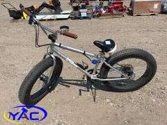 Schwinn Fat Bike Silver