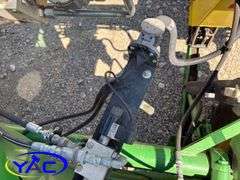 JOHN DEERE A400 SELF-PROPELLED SWATHER W/ 30' HONEY BEE HEADER