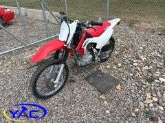 2015 HONDA CRF 125 DIRTBIKE