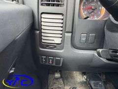 2011 NISSAN TITAN 5.6 SV CREW CAB 4WD