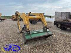 Ezee-On 100 Front End Loader W/ Bucket