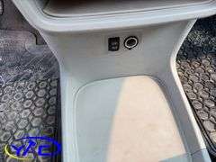 2011 TOYOTA SIENNA V6