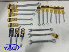 18 Asst. Canpro & Performance Tool Wrenches 1-1/8" Down - 24 down