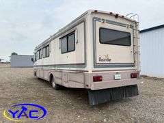 1994  CHEVROLET  Motorhome Chassis  33'