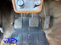 1980 FORD F600 GRAIN TRUCK