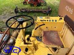 Minneapolis Moline 4296 Self-Propelled Combine