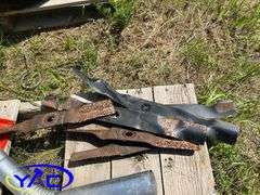 Belts / Blades / Exhaust Pipe