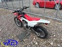 2015 HONDA CRF 125 DIRTBIKE