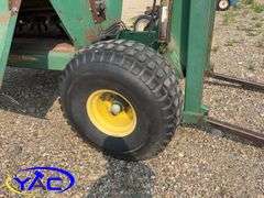 BALE KING BALE SHREDDER