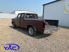 1985 FORD F150 LARIAT SUPERCAB 2WD