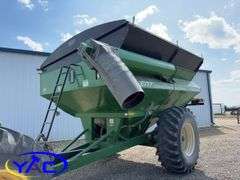 BRENT 620 BU GRAIN CART W/ HOPPER EXTENSIONS