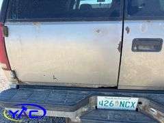 1994 CHEV SUBURBAN K/V 20/2500 4WD
