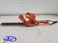 Black & Decker Hedge Trimmer
