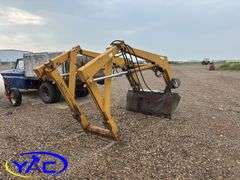 Ezee-On 100 Front End Loader W/ Bucket