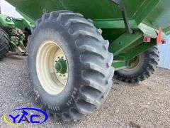 BRENT 620 BU GRAIN CART W/ HOPPER EXTENSIONS