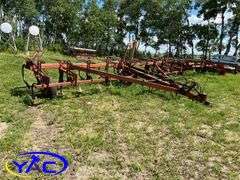 Cultivator