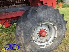 CaseIH 8610 Tub Grinder