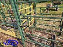 Squeeze Chute / Head gate