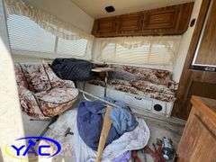 1983  TRAVELLAIRE  FIFTH WHEEL CAMPER