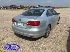 2011 VOLKSWAGEN JETTA 2.0 TDI 4DR