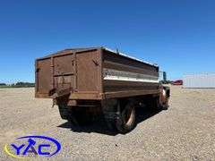 1980 FORD F600 GRAIN TRUCK