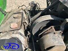 JOHN DEERE 600 SNOWMOBILE - NOT RUNNING