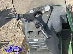 JOHN DEERE 600 SNOWMOBILE - NOT RUNNING
