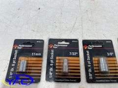 Approx. 40pcs Assorted Metric & Standard Sockets